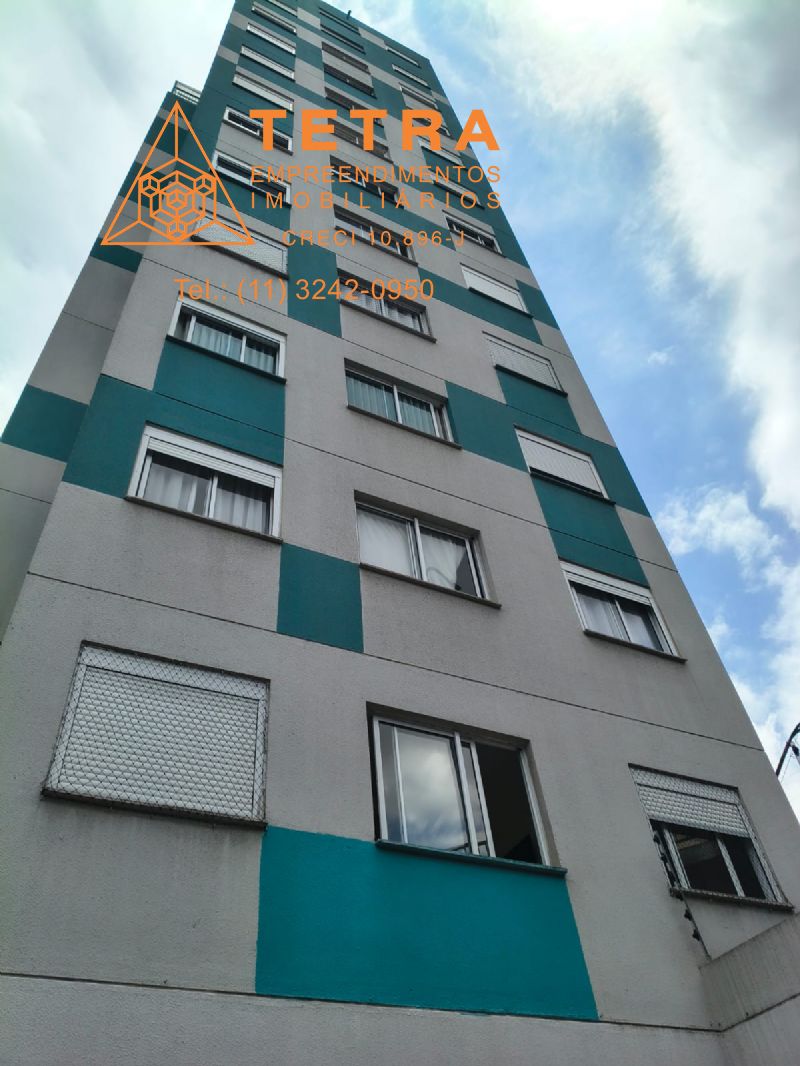 TOTALMENTE MOBILIADO - 2 DORMITÓRIOS 